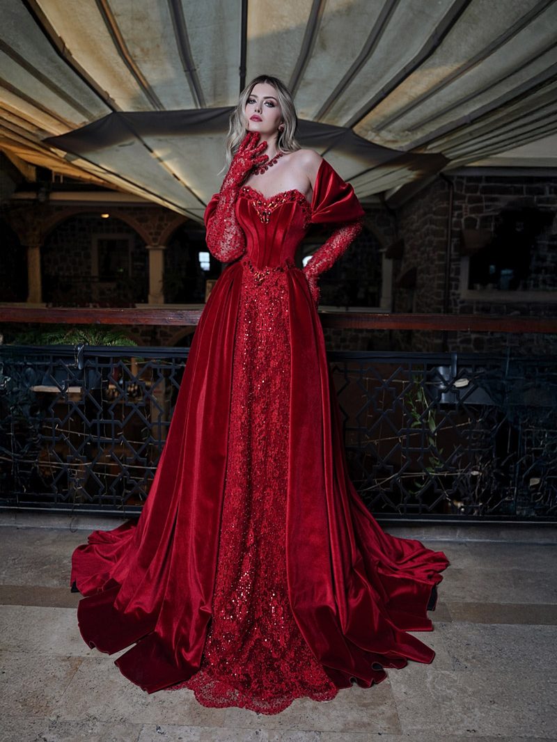 Alexandra wedding dress